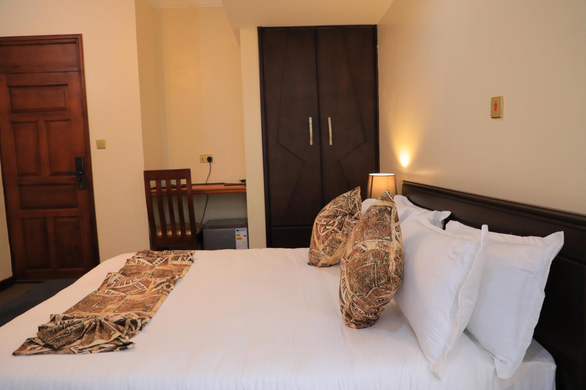 Precious Villas Lubowa Luaran gambar