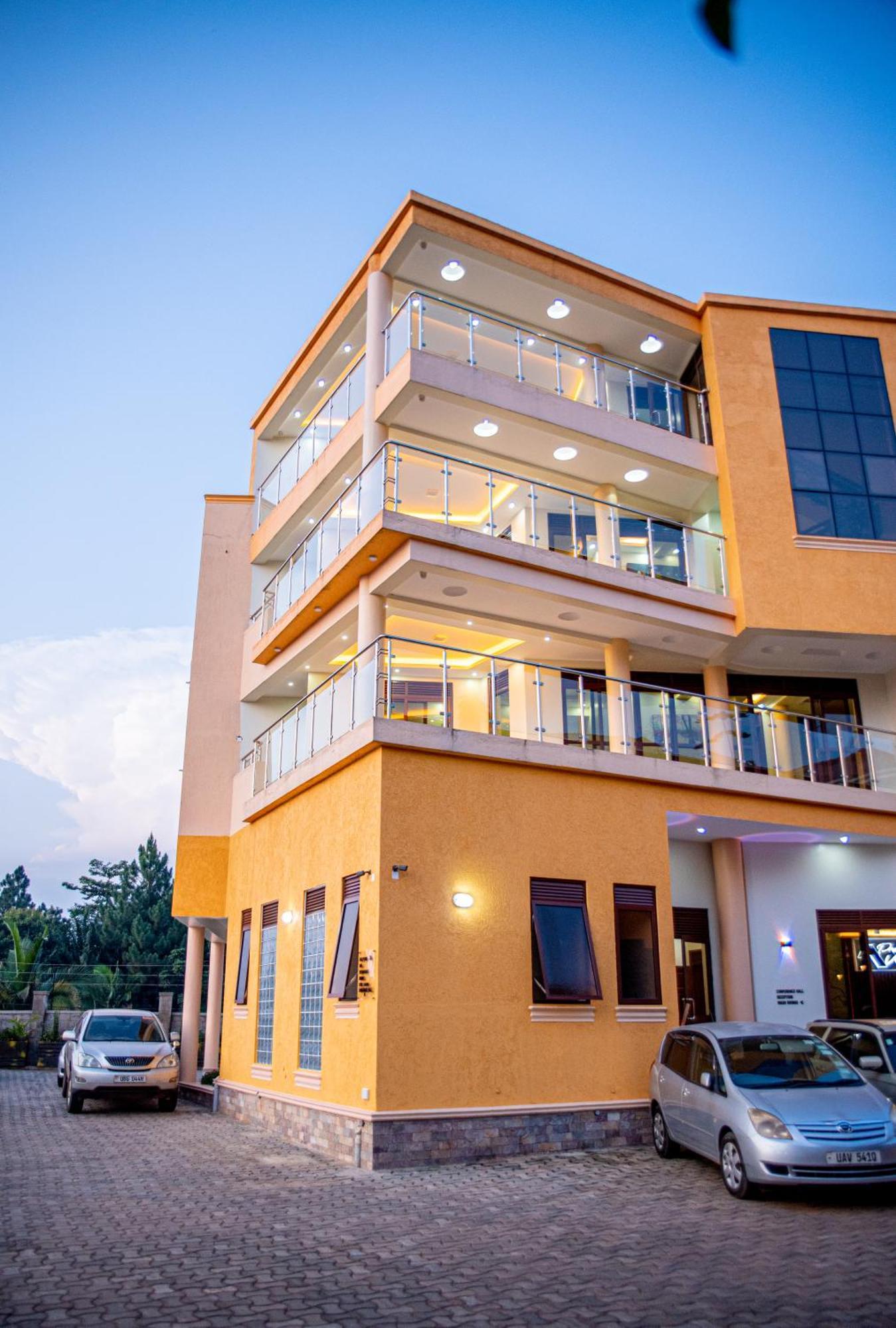 Precious Villas Lubowa Luaran gambar